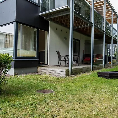 Διαμέρισμα Modern Near To Centre Of Ταλίν